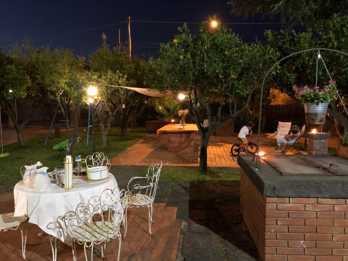 أتشيريالي Villa Carolea المظهر الخارجي الصورة