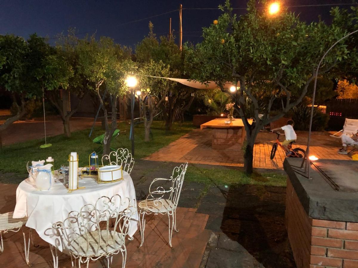 أتشيريالي Villa Carolea المظهر الخارجي الصورة