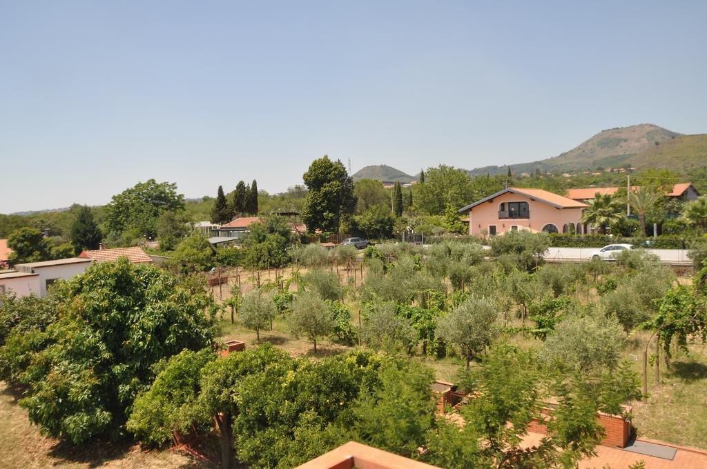 أتشيريالي Villa Carolea المظهر الخارجي الصورة